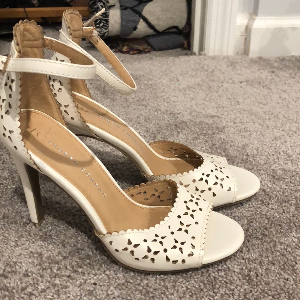 Size 7 white heels Lauren Conrad